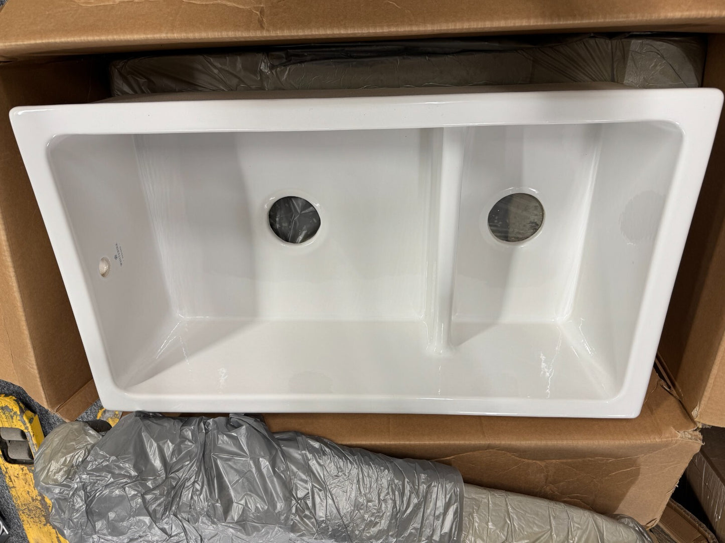 New Whitebirk 362532 Under mounted Langho Kitchen double bowl Sink BR2197