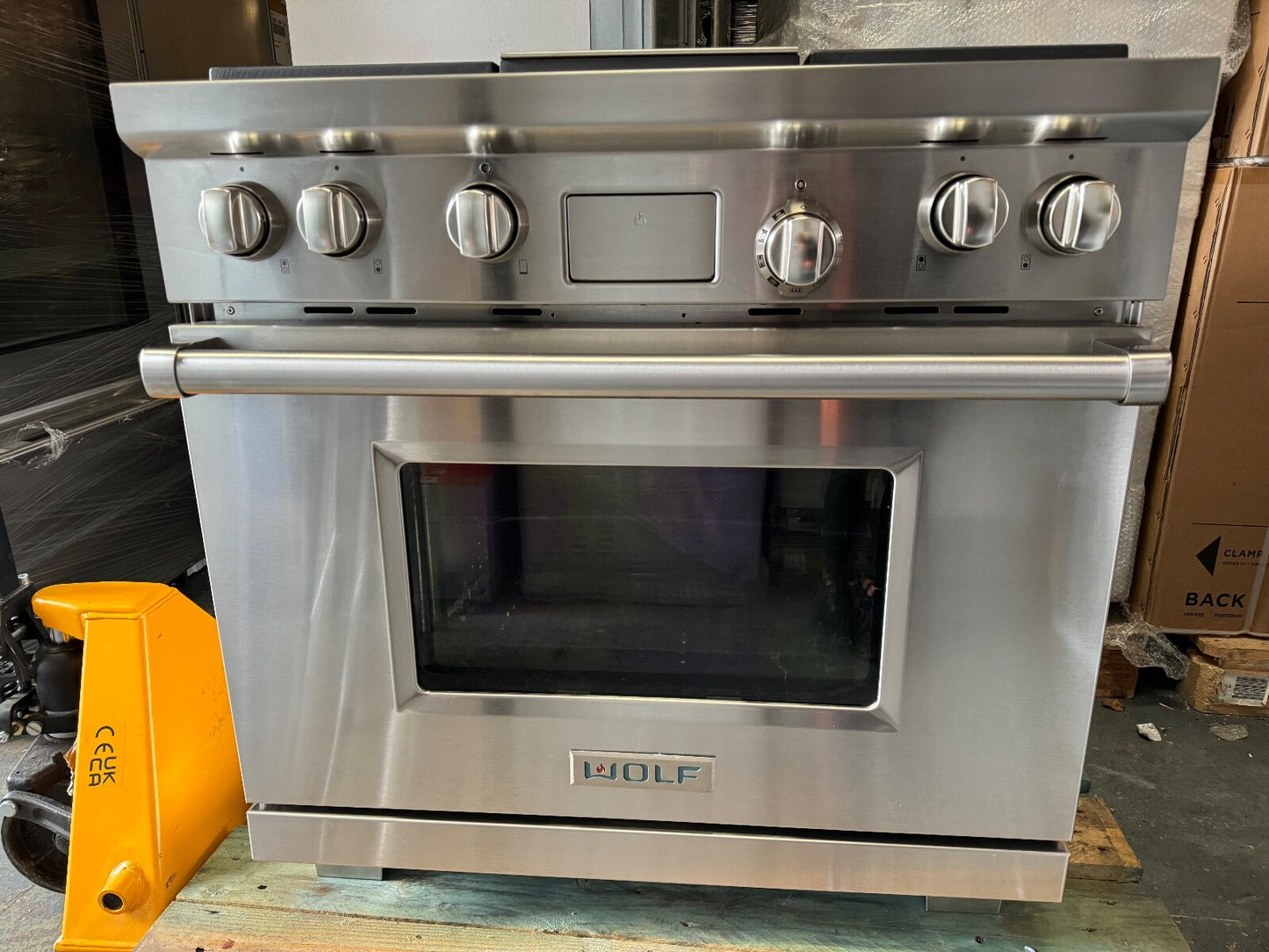 Wolf ICBDF364G Range Cooker 36 inch Oven appliance Subzero