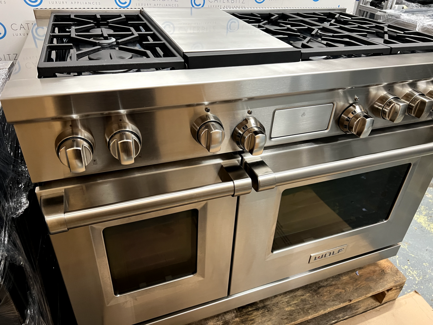 Wolf ICBDF486G 48 inch Double Oven Range Cooker Appliance