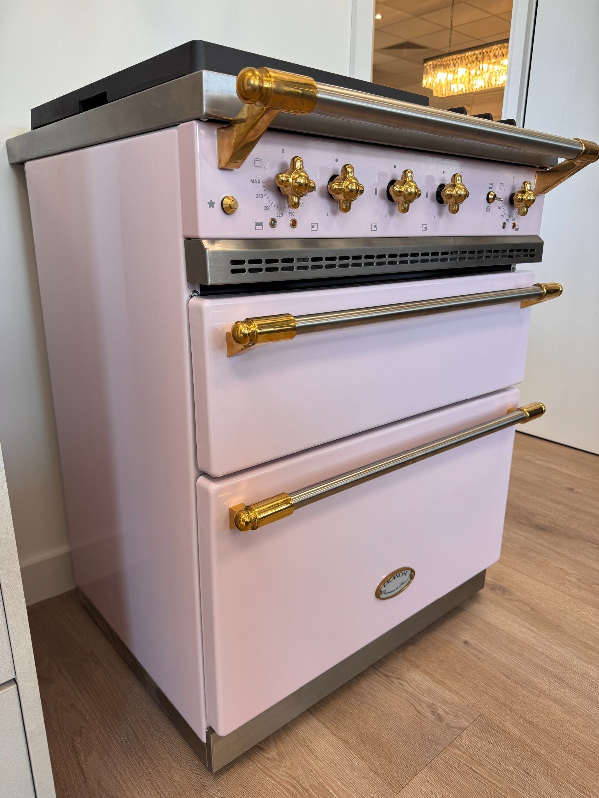 Ex Display Lacanche Range Cooker Oven 70cm Rully Pink & Brass UNUSED