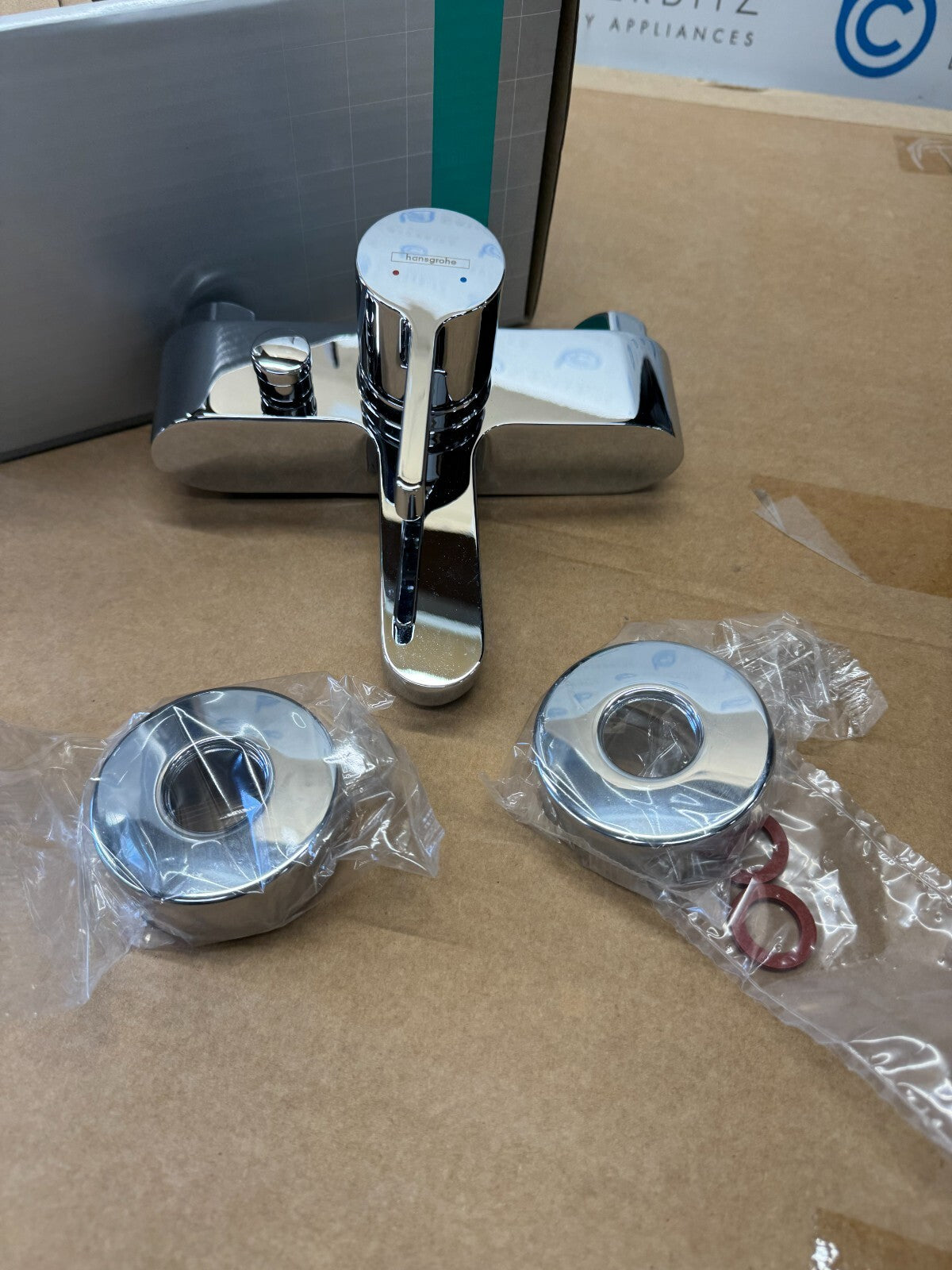 NEW Hansgrohe Metris S Bath Mixer Wall Mounted Tap 31460000 Chrome BR742