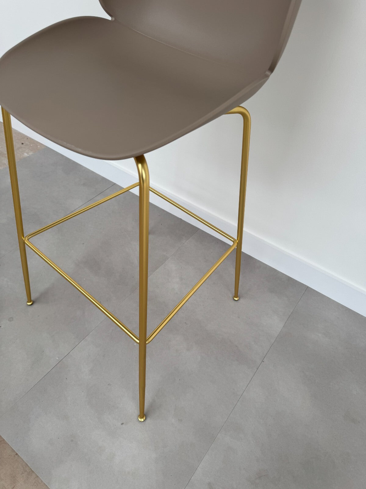 Ex Display GUBI stool BEETLE BAR CHAIR with brass base AX018