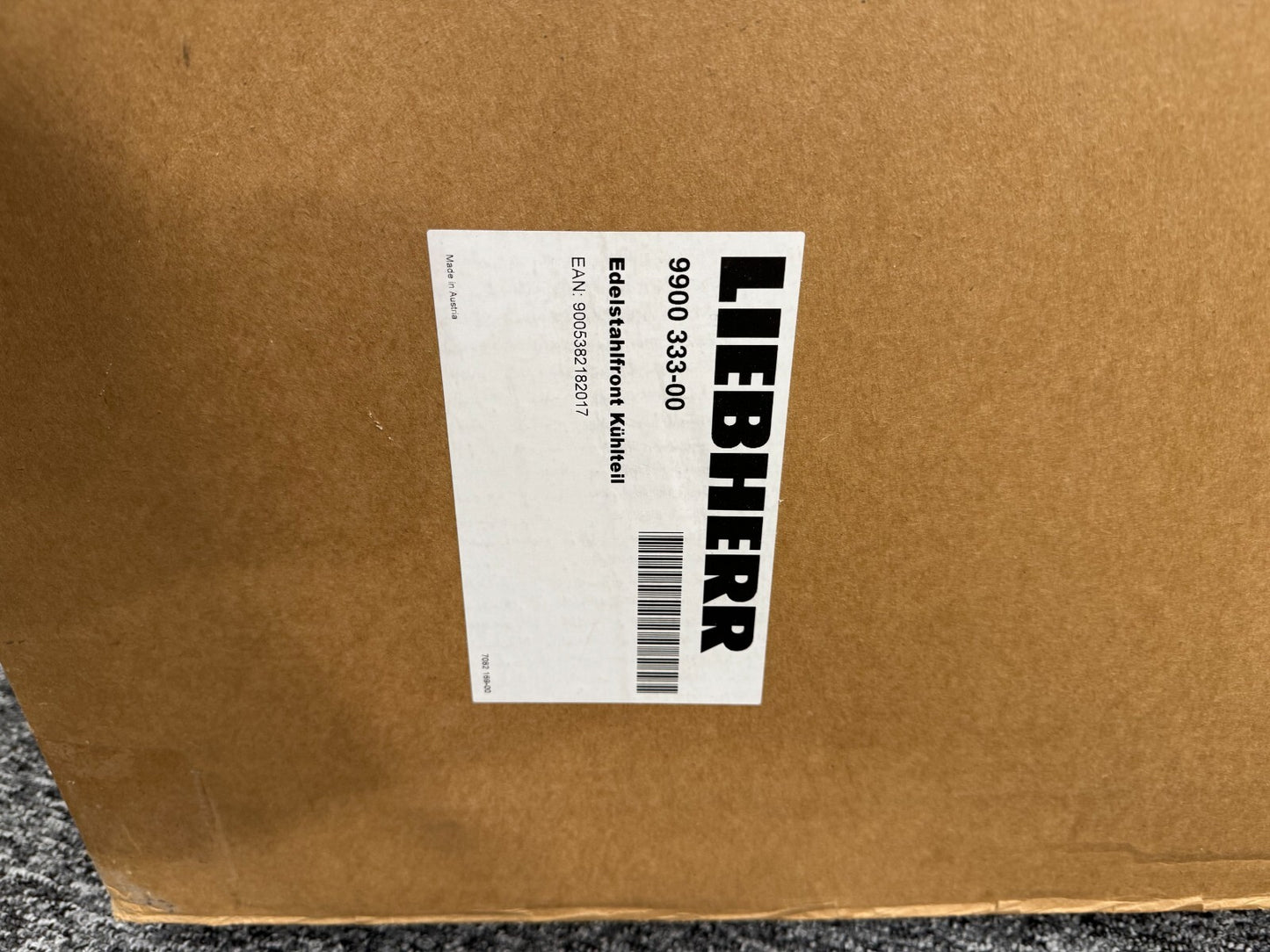 Liebherr ECBNe8871 / e8870 Stainless Steel fronts & handle kit BR2233/34/25