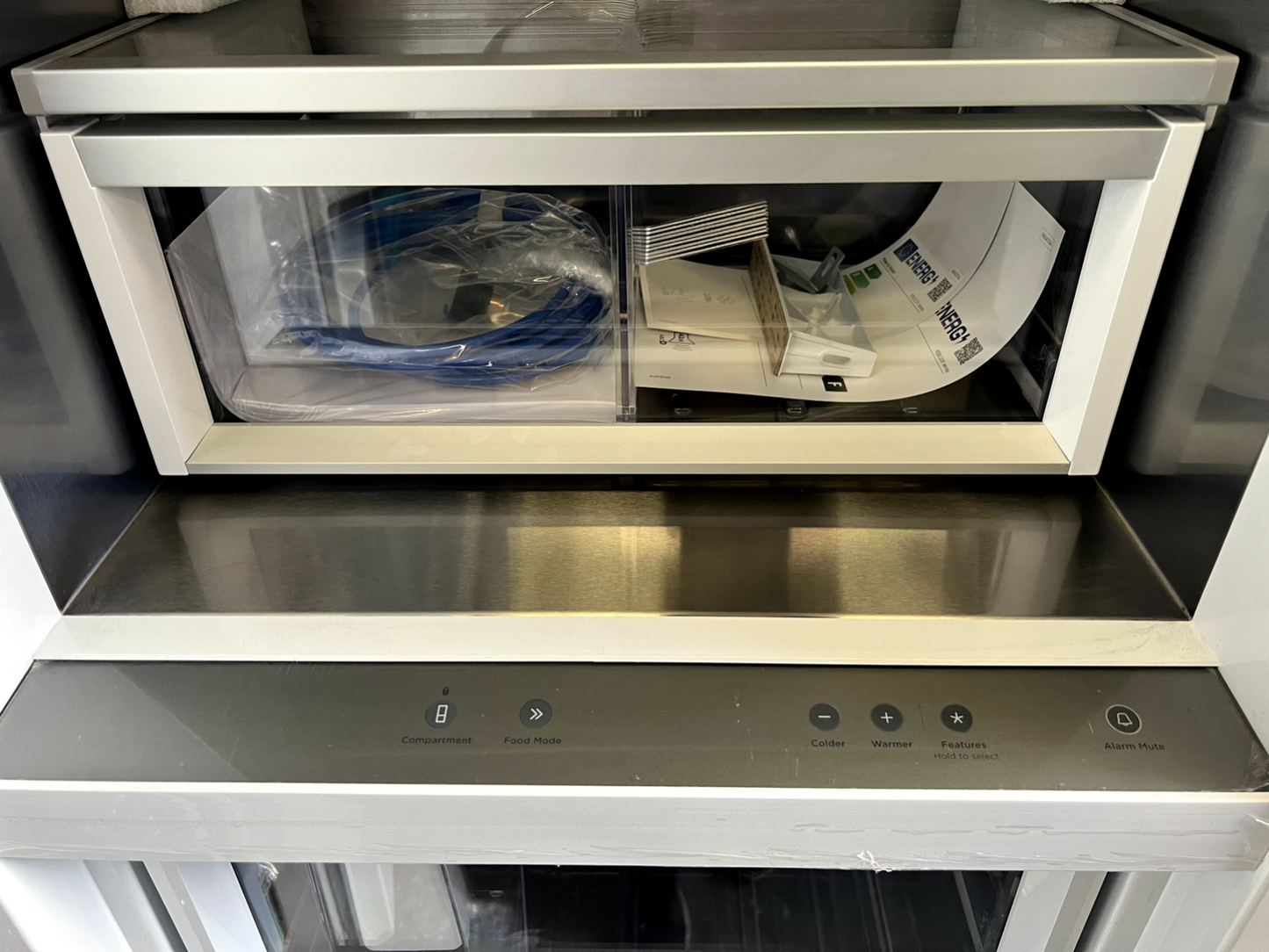 NEW Graded Fisher Paykel RS6121FLJK2 Column Freezer Integrated Refrigeration