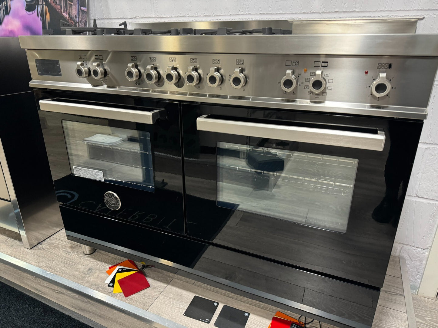 Ex Display UNUSED Bertazzoni PRO126G2ENET Range Cooker 120cm Oven Appliance