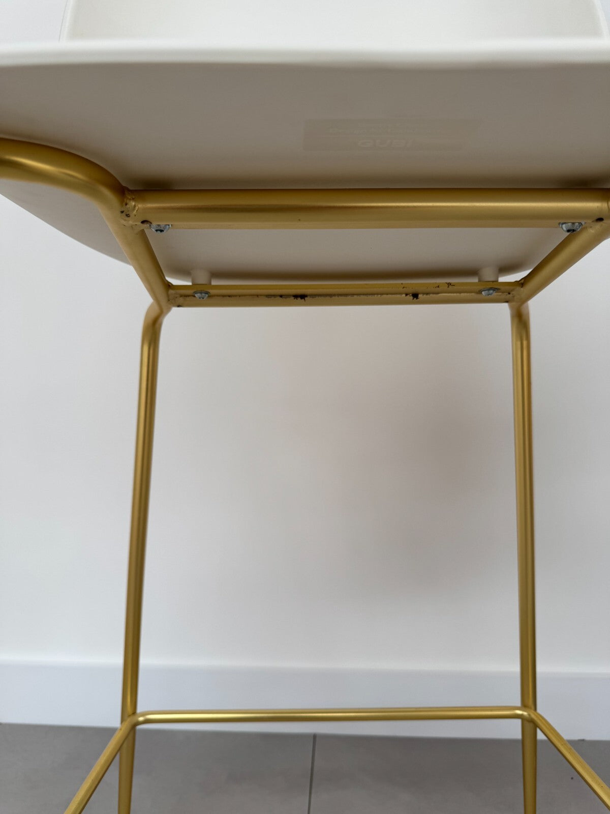Ex Display GUBI stool BEETLE COUNTER bar CHAIR with brass base white AX012
