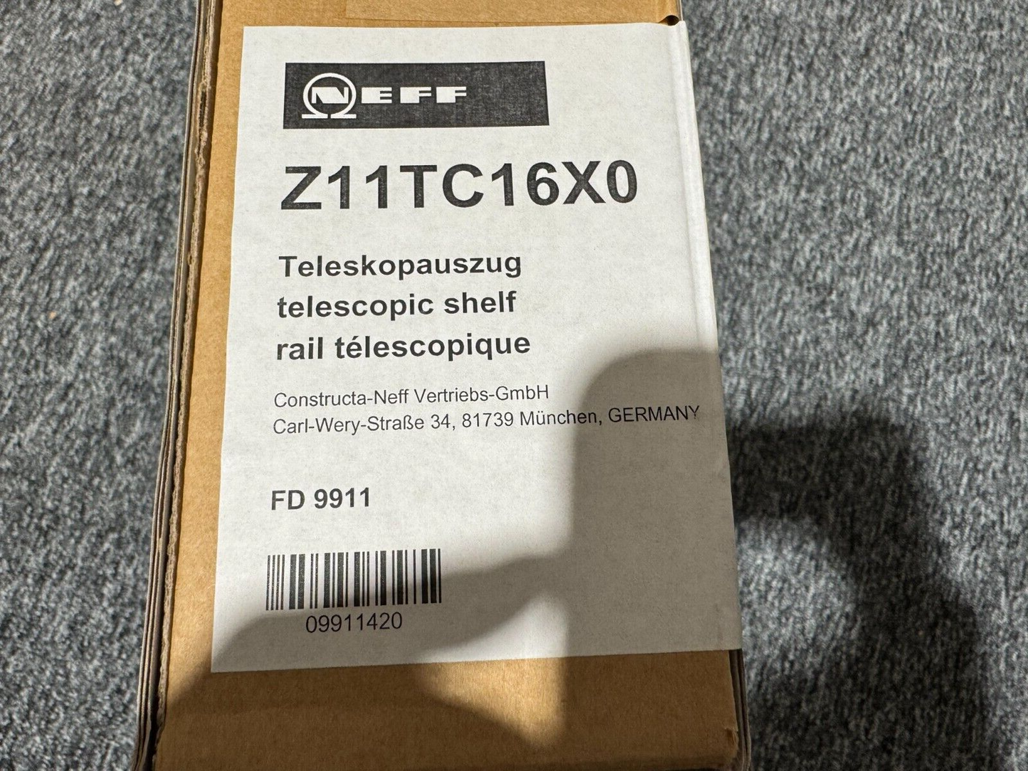 NEW Neff Z11TC16X0 ComfortFlex 1 Pair Telescopic Runners Clip Rails Oven BR679