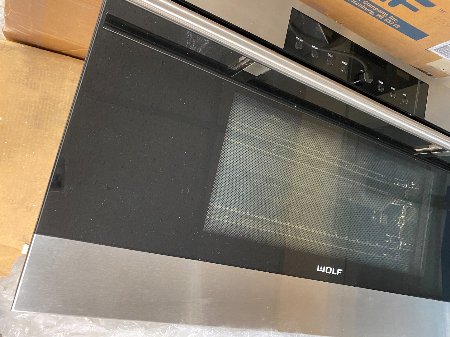 WOLF STEAM OVEN - COMTEMPORARY - ICBCS030CM/B/TH - EX DISPLAY - KITCHEN