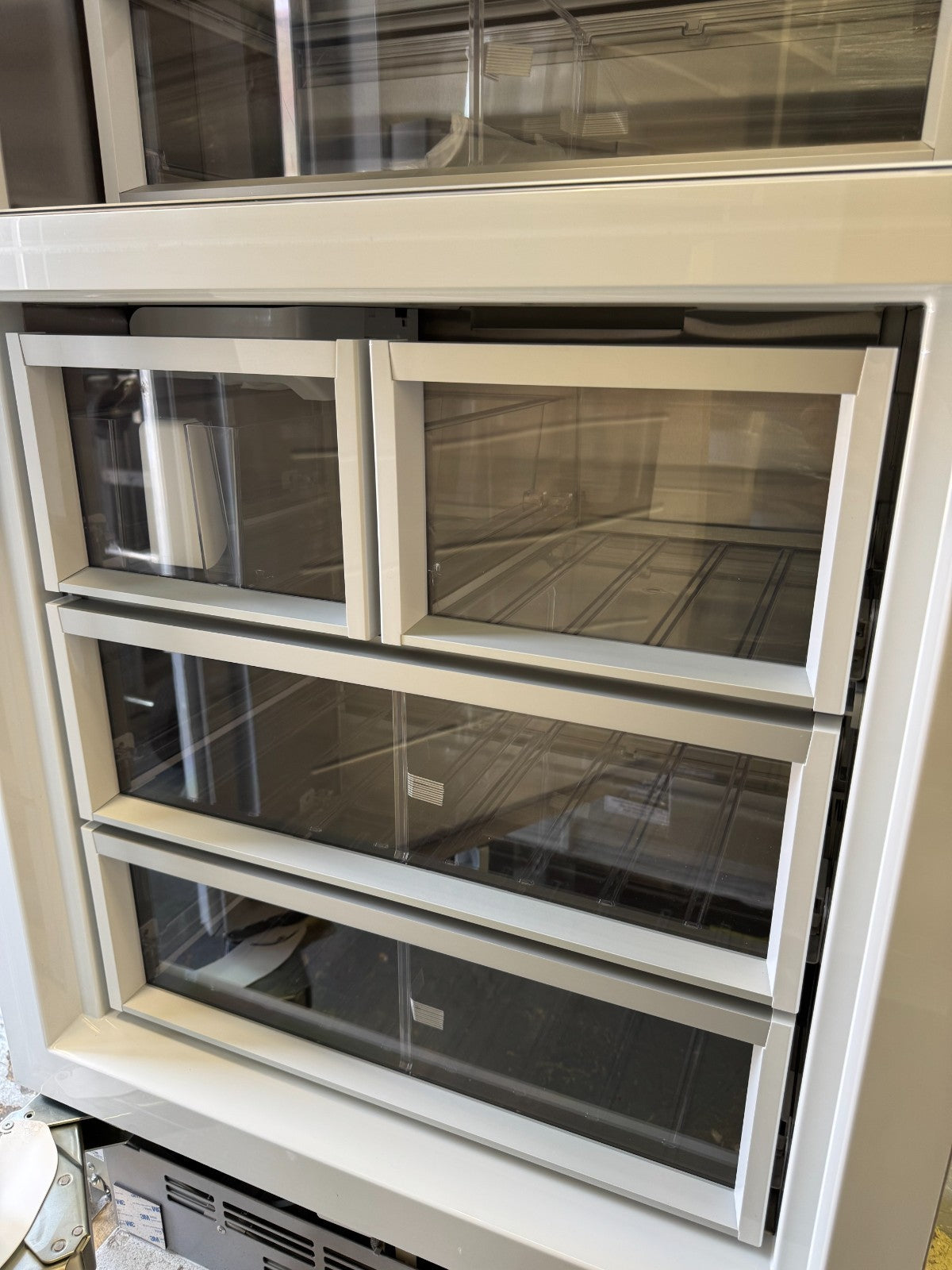NEW UNUSED Fisher & Paykel RS7621FLJK1 Column 76cm Freezer B32342
