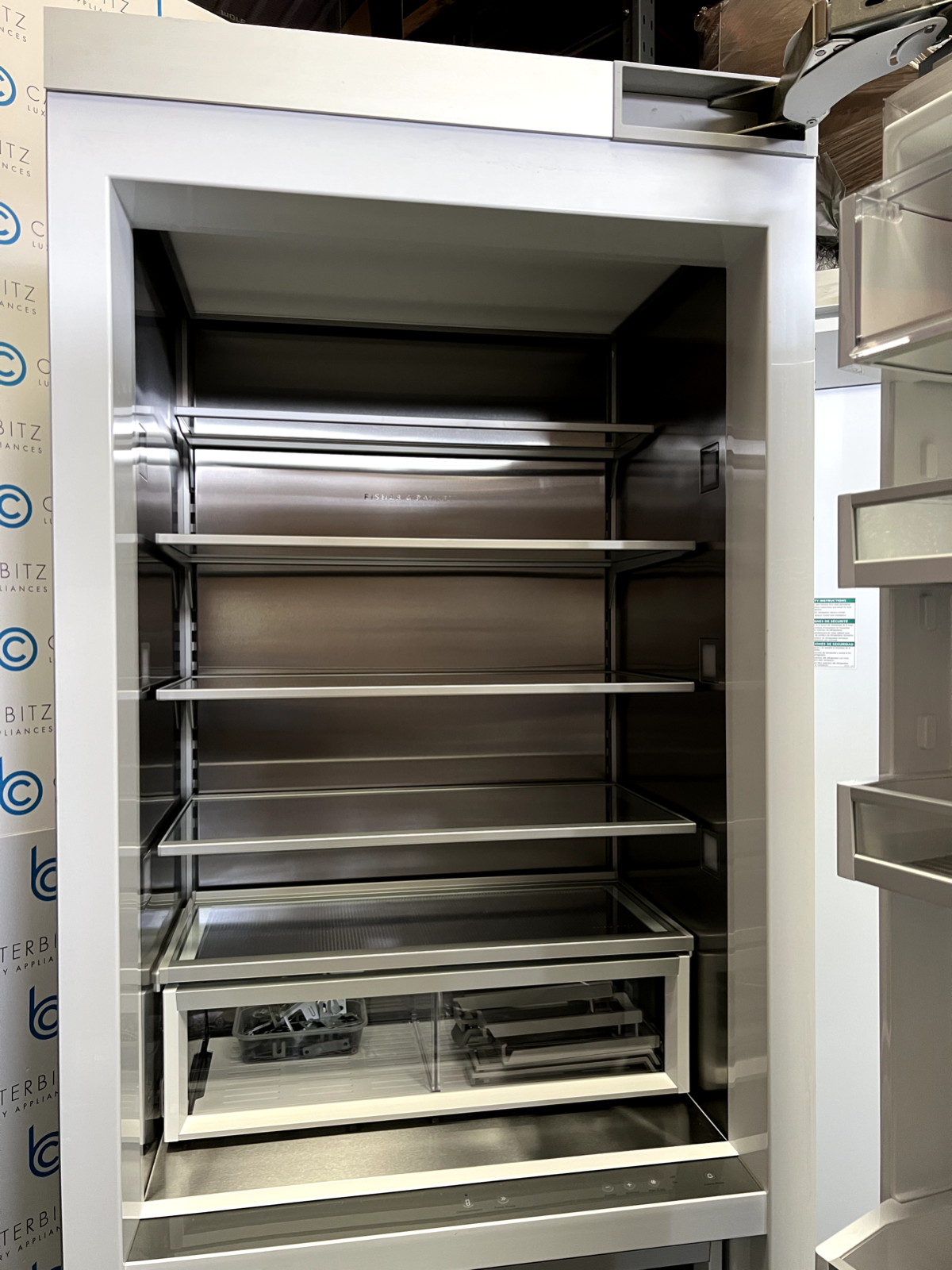 Fisher & Paykel RS7621SRK1 integrated Column Fridge 76cm Sub zero Appliance