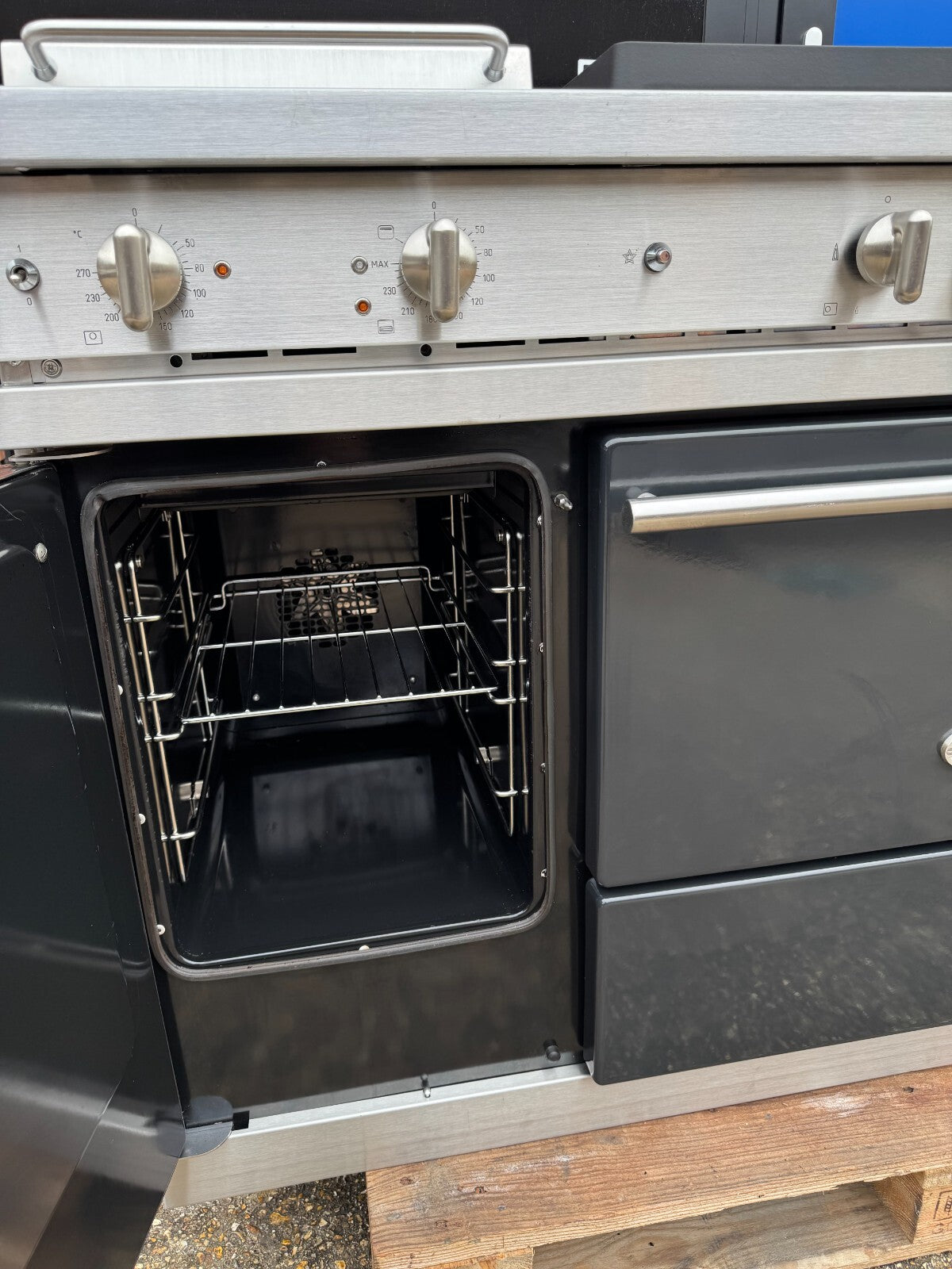 Lacanche Moderne 1500 Citeaux Range cooker Dual fuel Oven LAC007