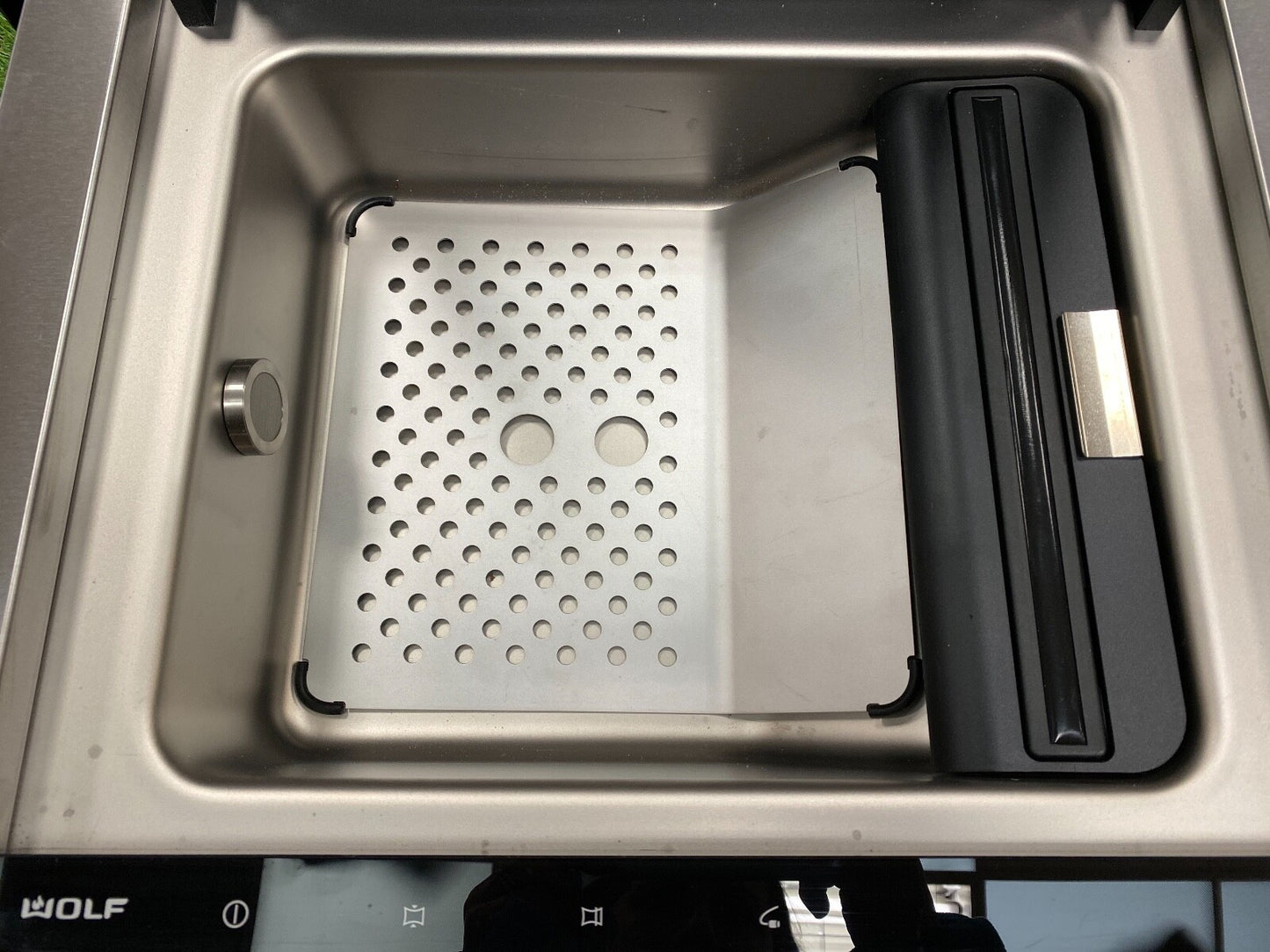 WOLF VACUUM SEALING DRAWER - KITCHEN APPLIANCE - OVEN