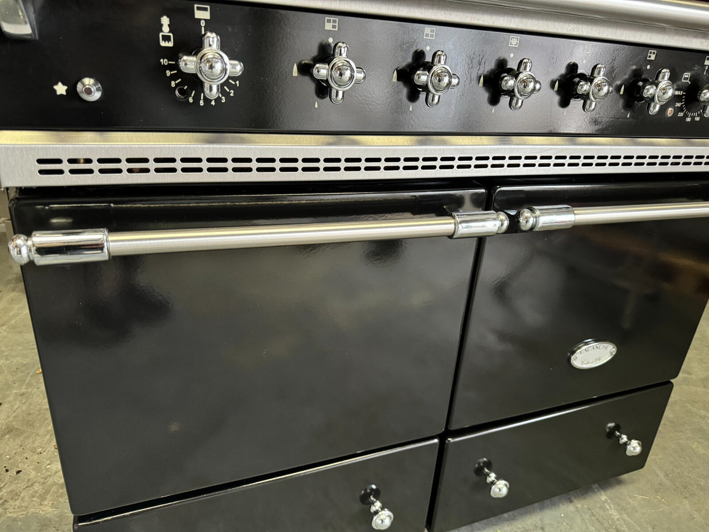 Lacanche Cluny 100cm Range Cooker Oven Black & Chrome appliance B3269
