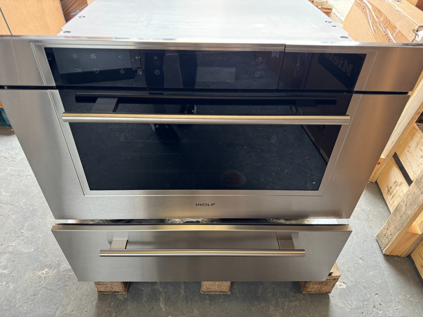 UNUSED Wolf M Series Transitional Oven & Steam Oven Appliance ICBSO30TM/S/TH