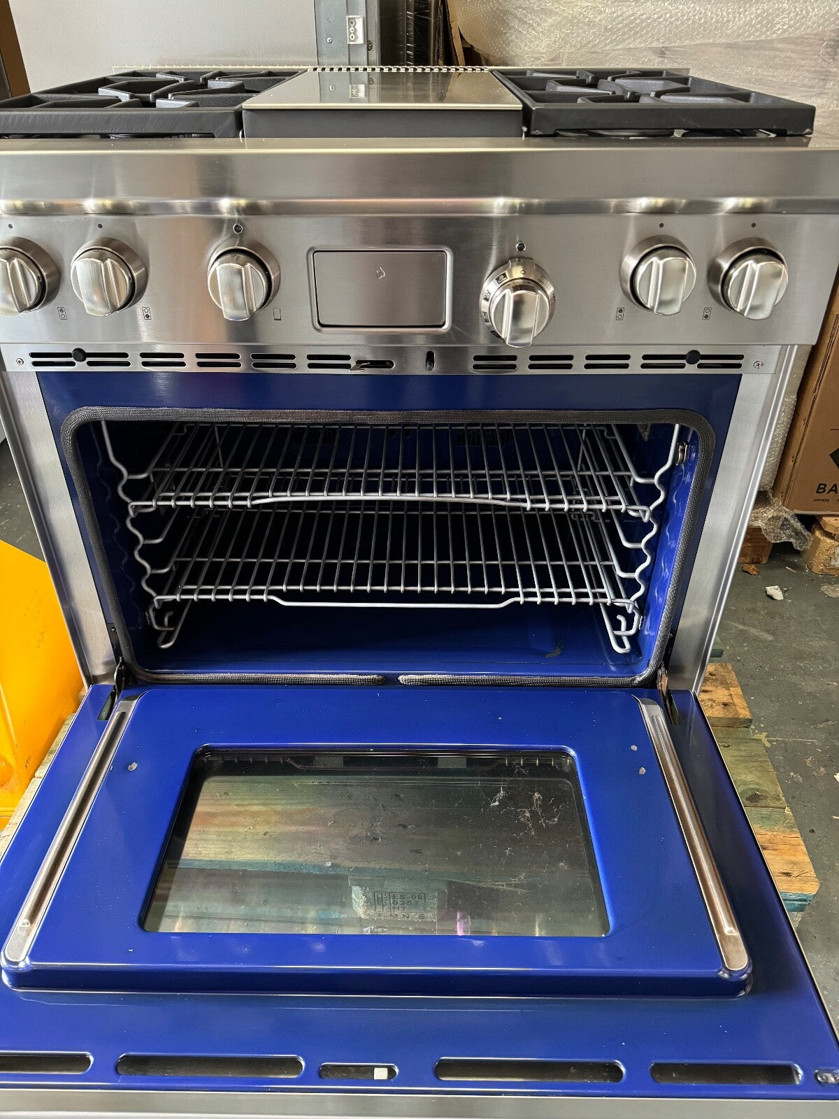 Wolf ICBDF364G Range Cooker 36 inch Oven appliance Subzero