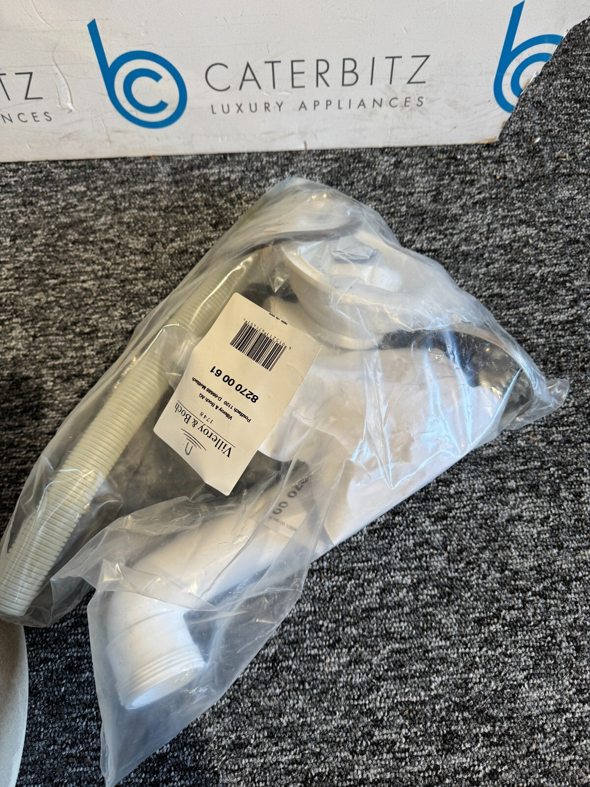 NEW Villeroy & Boch 6766 00 Round white Kitchen Bathroom Sink over mount BR807