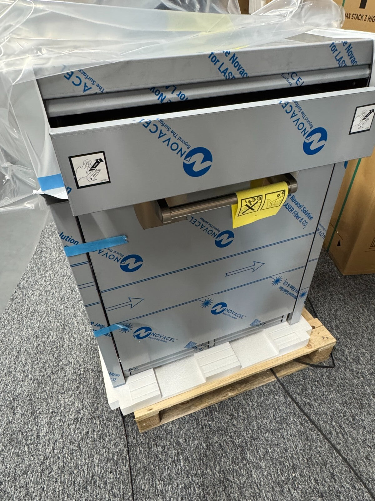 NEW Steel Cucine 70cm Ice Maker Machine Integrated with worktop uline