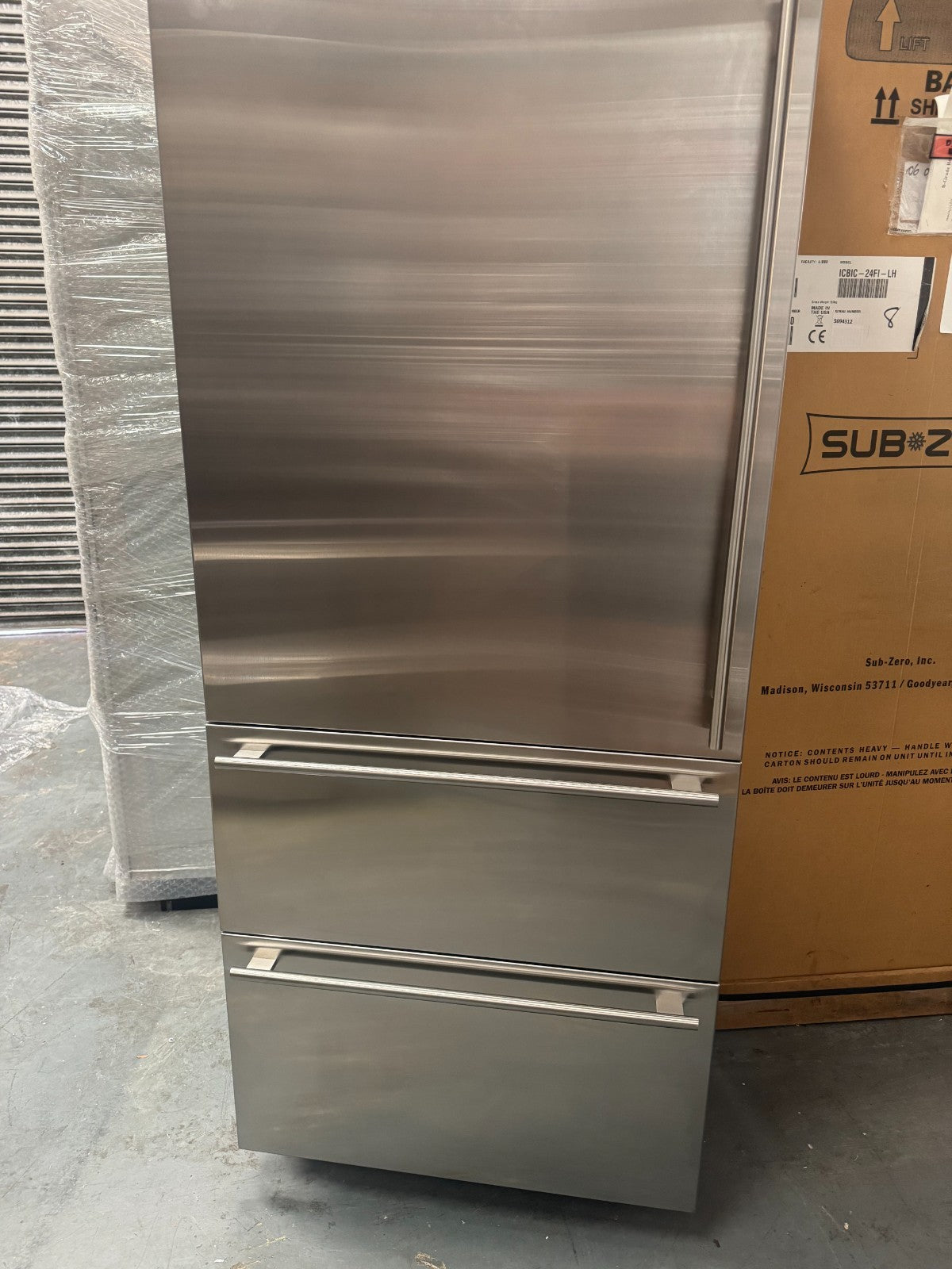 Ex Display Subzero ICBIT30CIID Fridge Freezer ICE refrigeration B32348