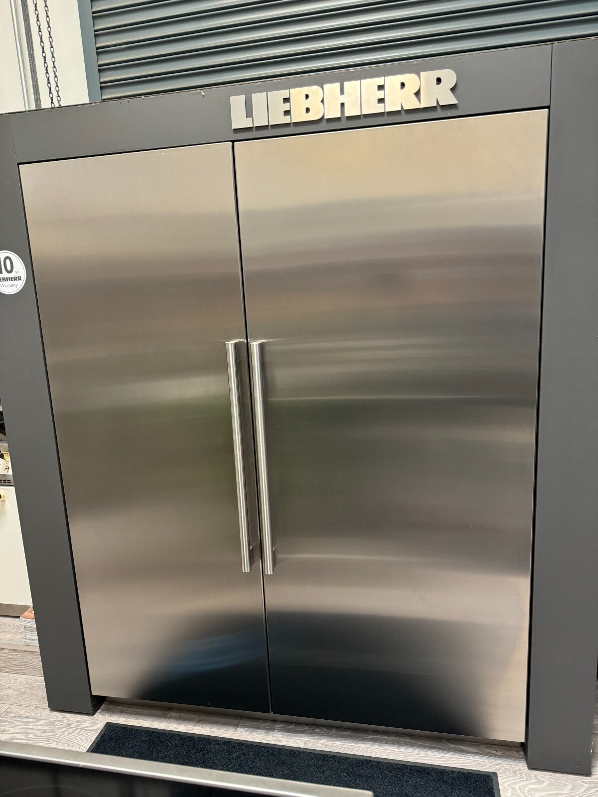 NEW Ex Display Monolith Liebherr Fridge Freezer Refrigeration Appliance EKB9671