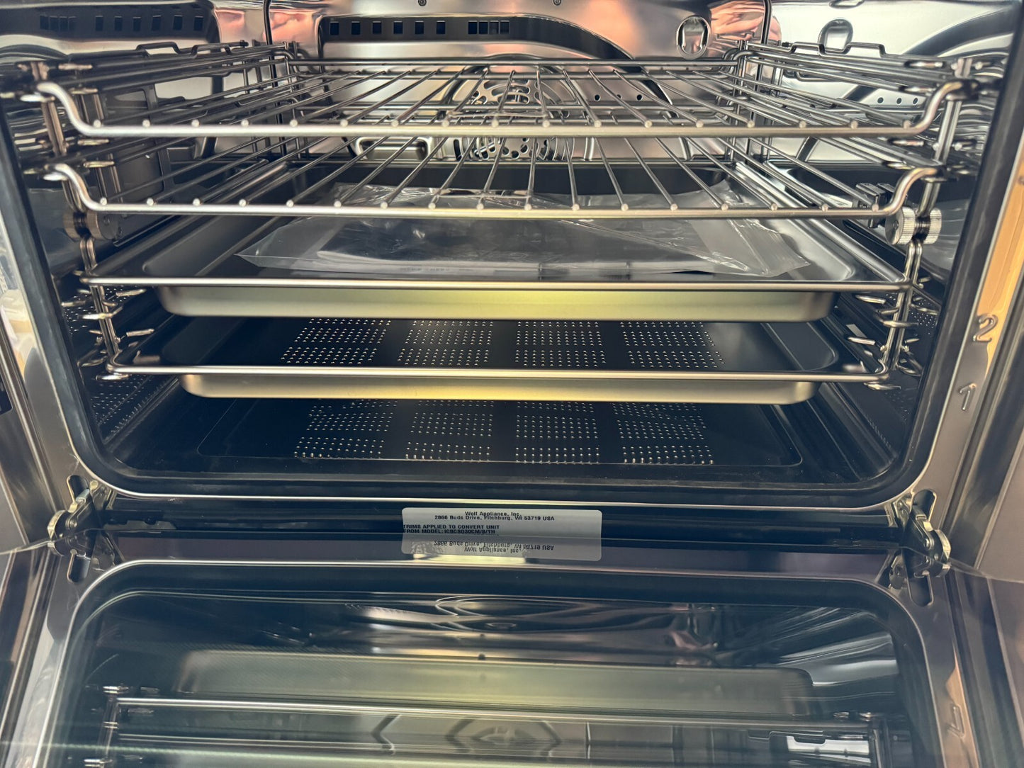 UNUSED Wolf M Series Transitional Oven & Steam Oven Appliance ICBSO30TM/S/TH