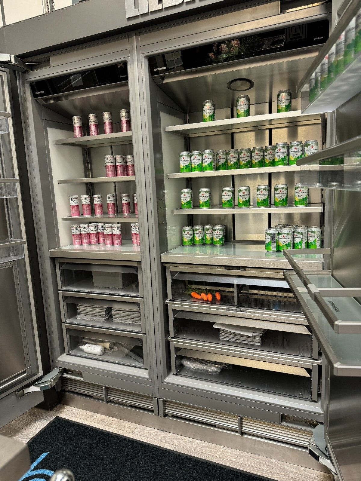 NEW Ex Display Monolith Liebherr Fridge Freezer Refrigeration Appliance EKB9671