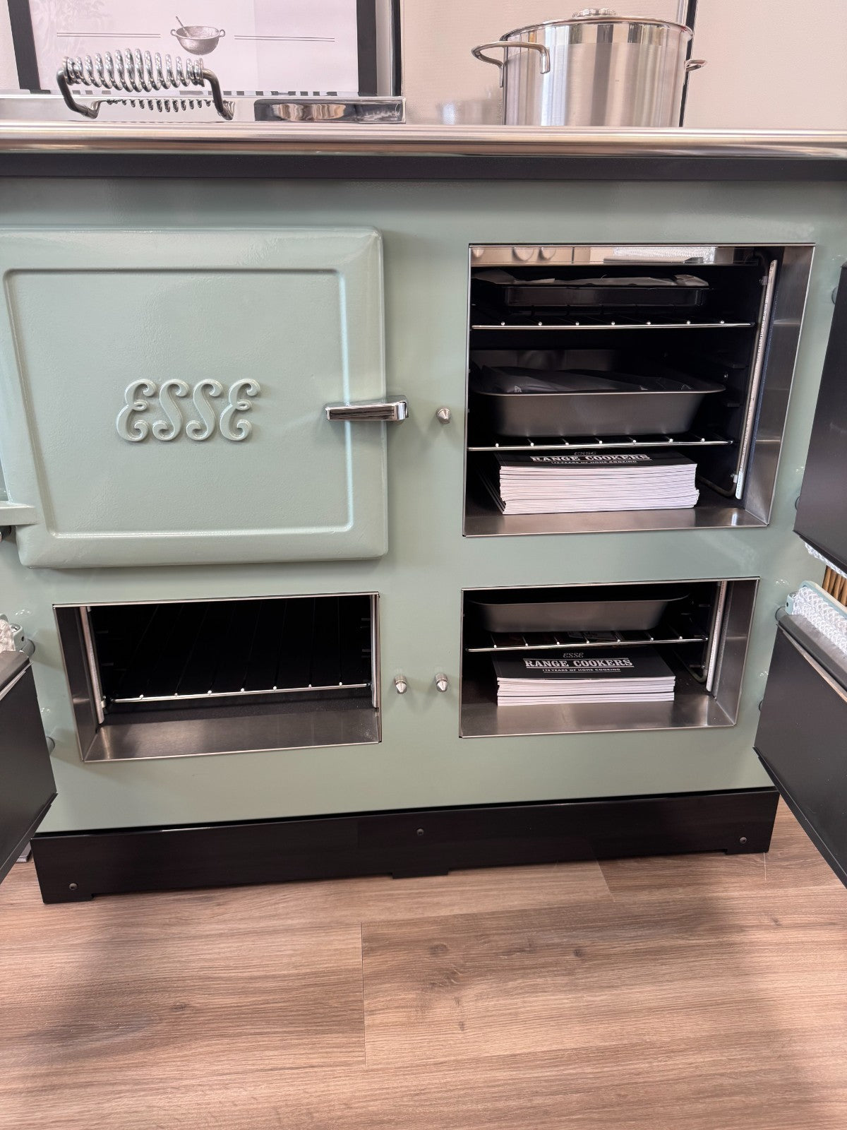 Ex Display UNUSED Esse 1000 X Electric Range Cooker Sage 100cm Oven
