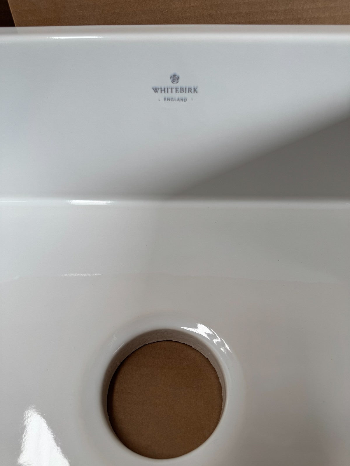 NEW Unused Whitebirk Barrow 60cm Ceramic Single Kitchen Sink Basin Shaws AX07