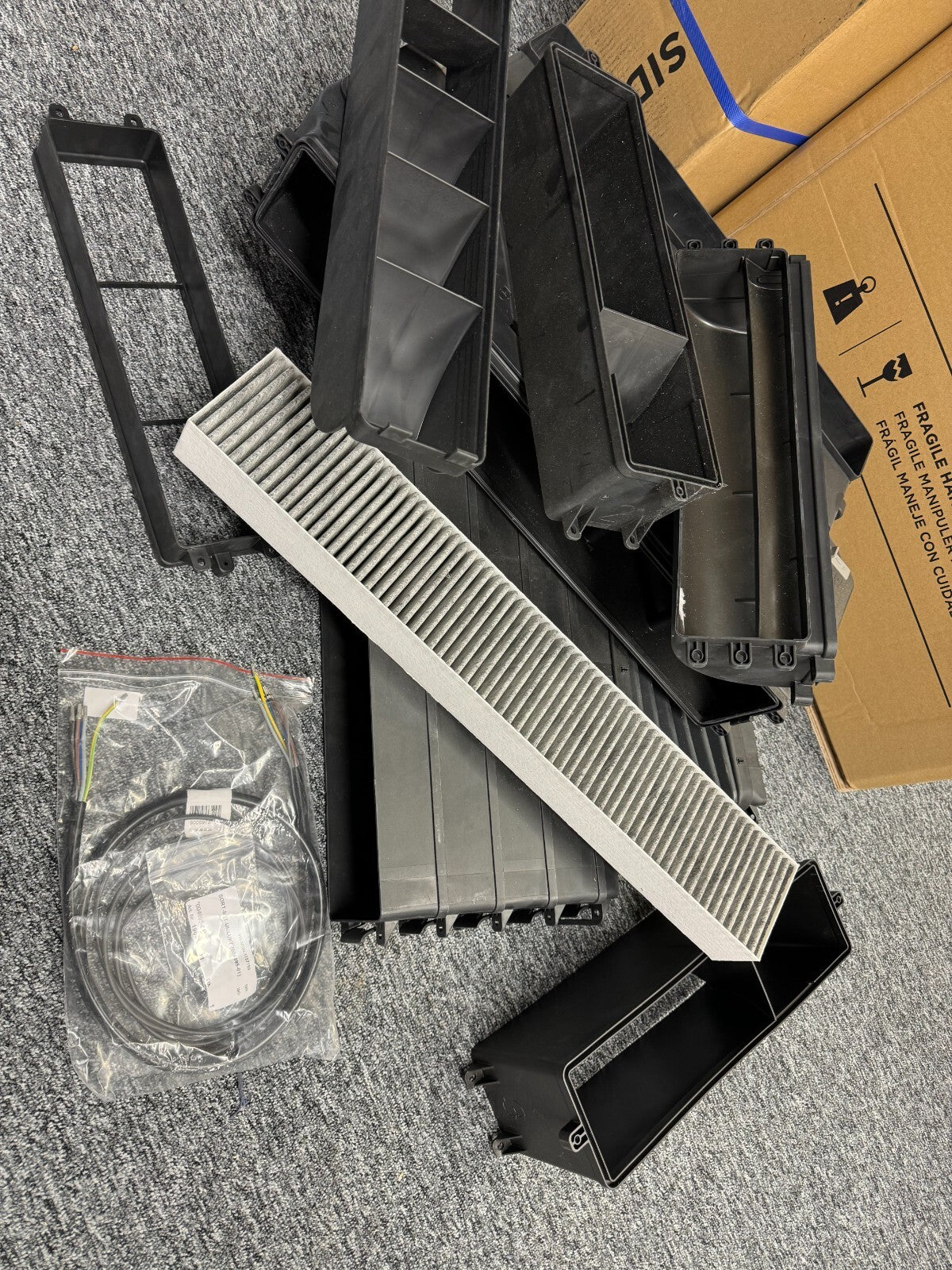 UNUSED Siemens HZ38150 recirculation Kit Hood