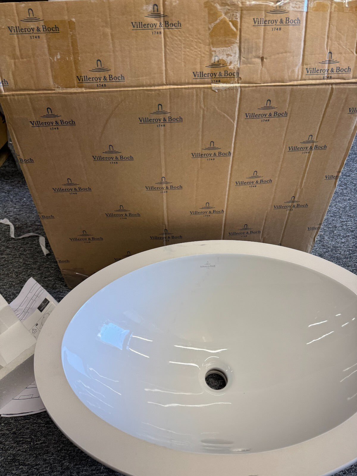 NEW Villeroy & Boch 61613001 Bathroom Sink Basin White loop & Friends BR718