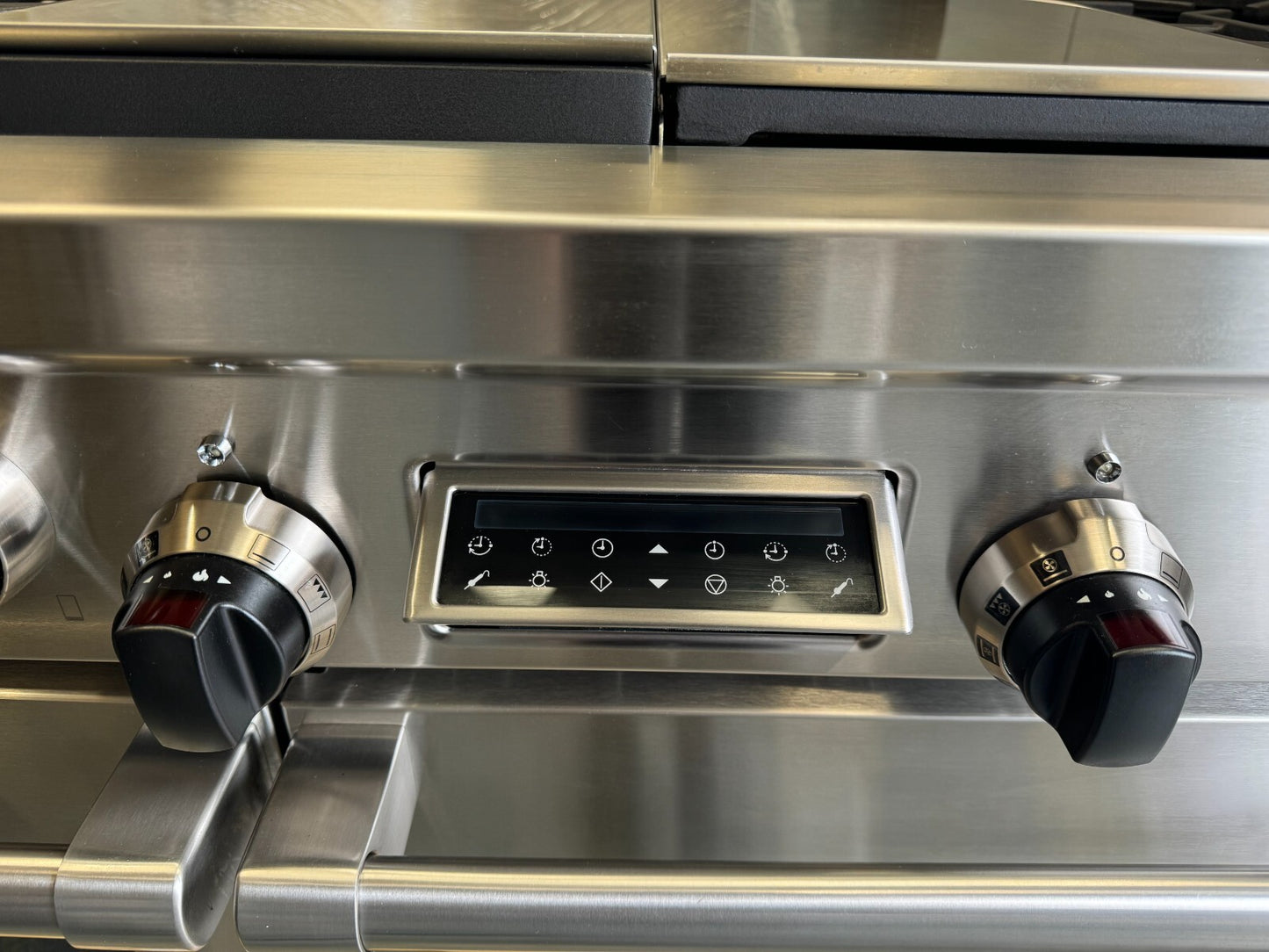 Wolf 48 inch dual fuel Range Cooker ICBDF484CG Double Oven Appliance Sub zero
