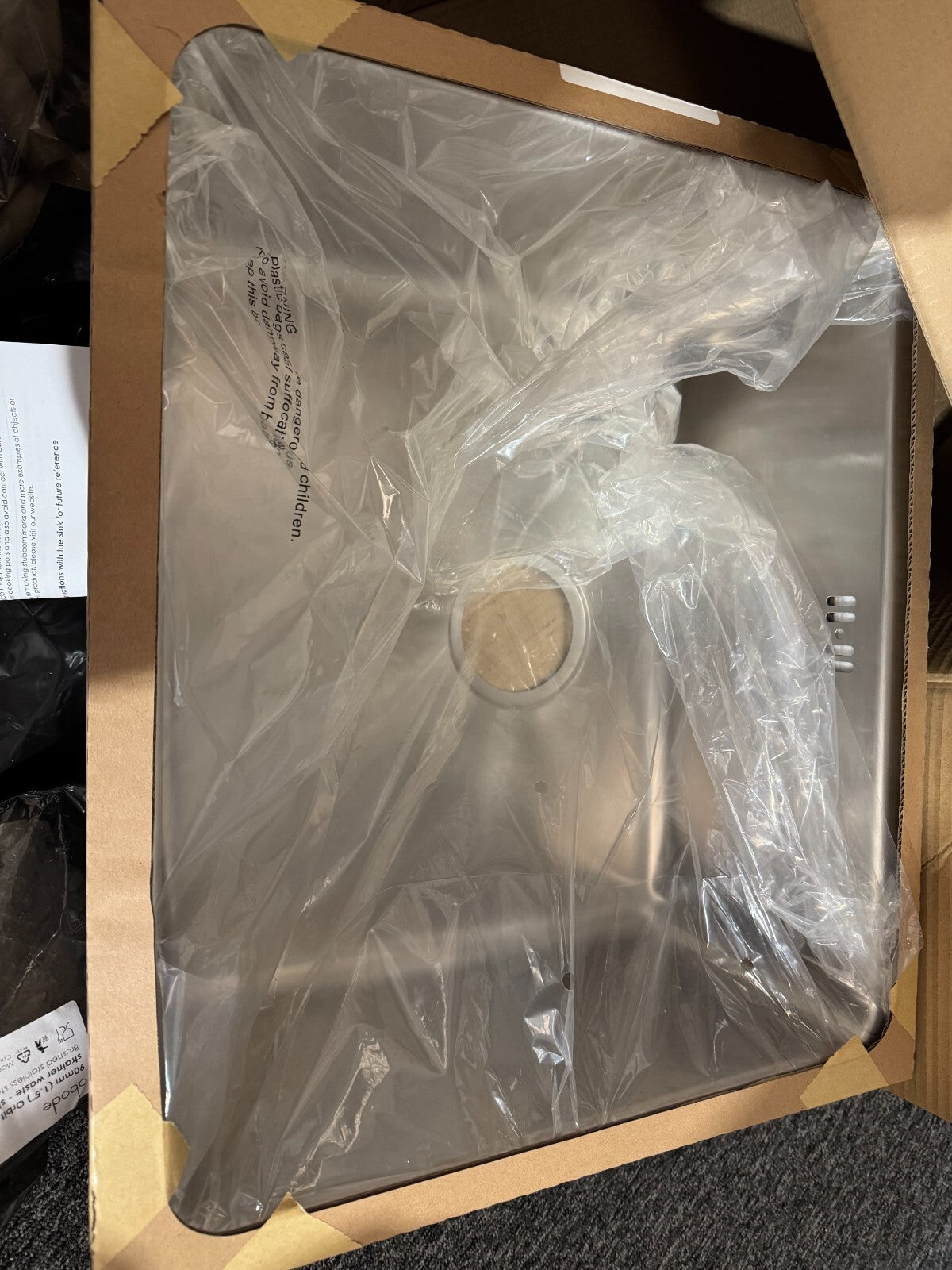 NEW Abode Matrix R25 1.0 Single Bowl Brushed Stainless Steel SINK AW5003 BR660