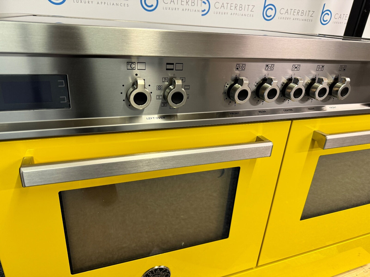 New UNUSED Bertazzoni Professional Range Cooker 120cm PRO125I2EGIT & Extractor