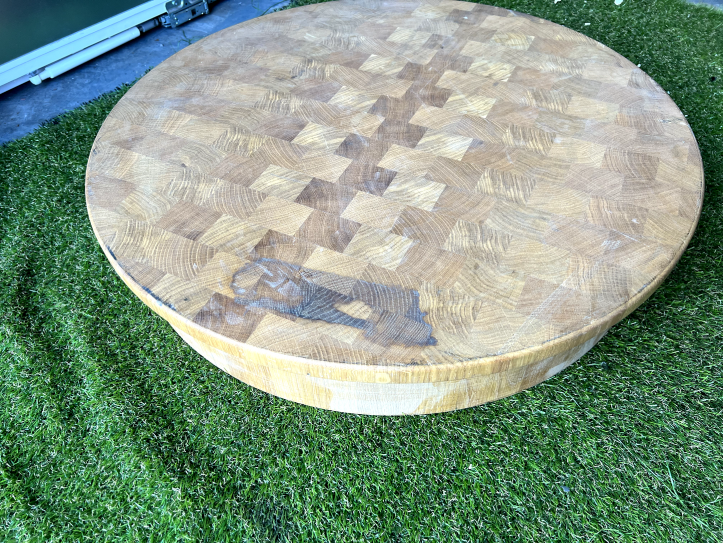 Ex Display Round Butchers Chopping board table work surface Island