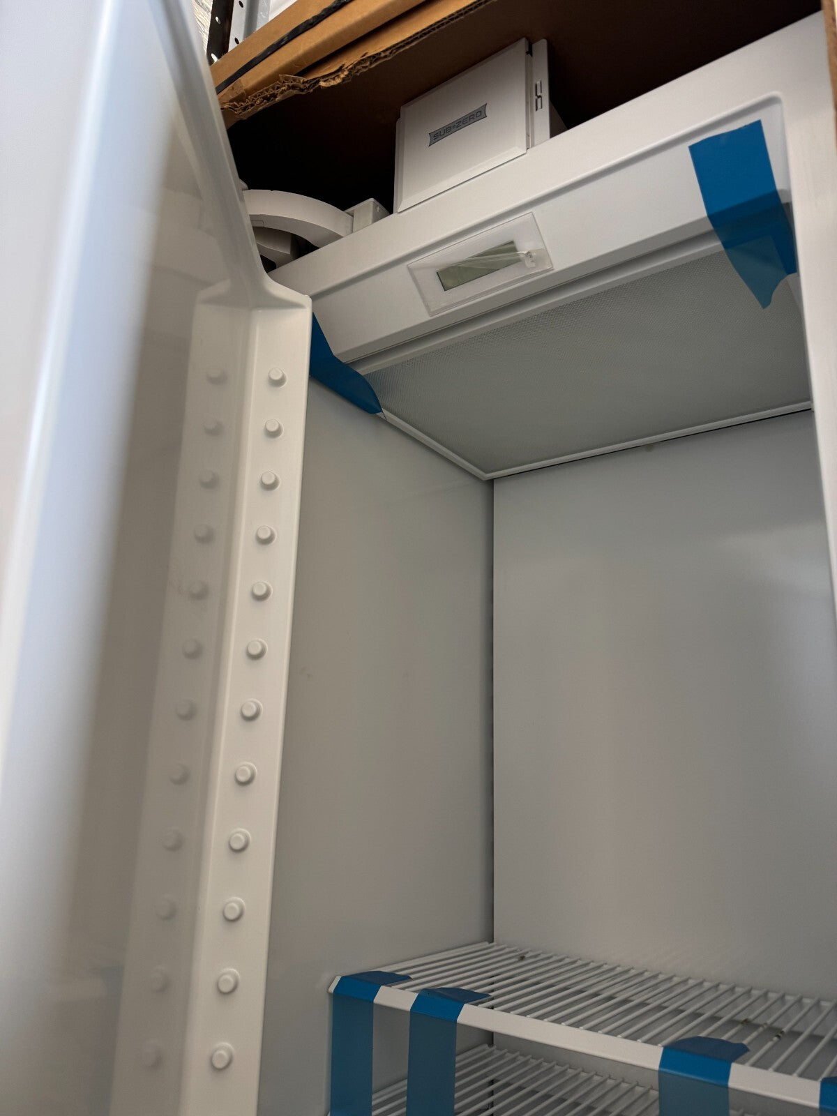 Ex Display Sub-Zero ICBIC-24FI 610mm wide Freezer Ice Maker Integrated B32156