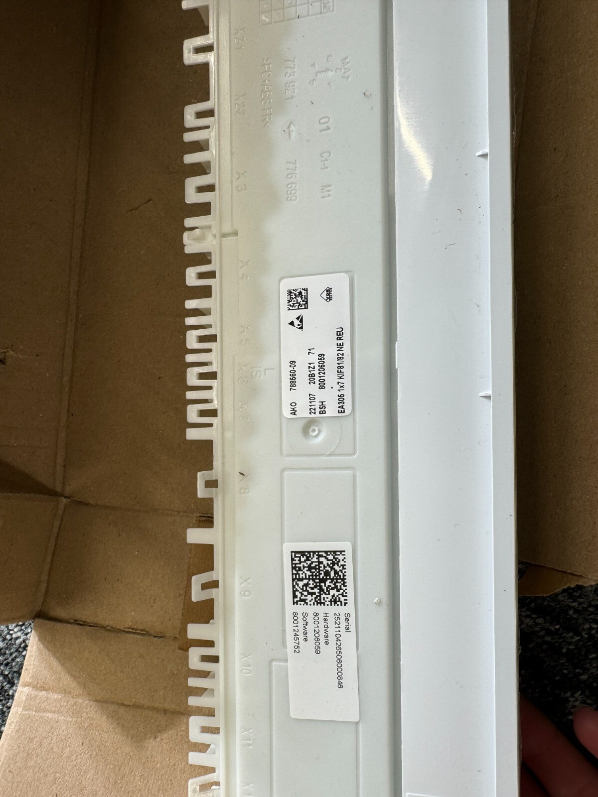 NEW Unused Neff 11047562 Part Control Module Panel for fridge