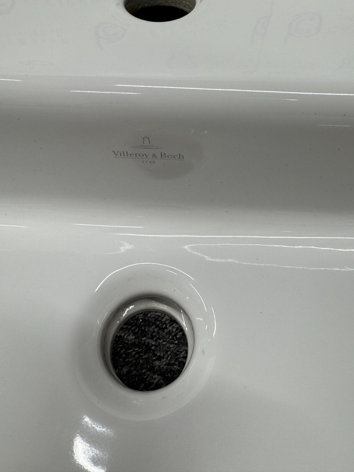 NEW Villeroy & Boch Memento 513350 Bathroom Sink Basin White BR775