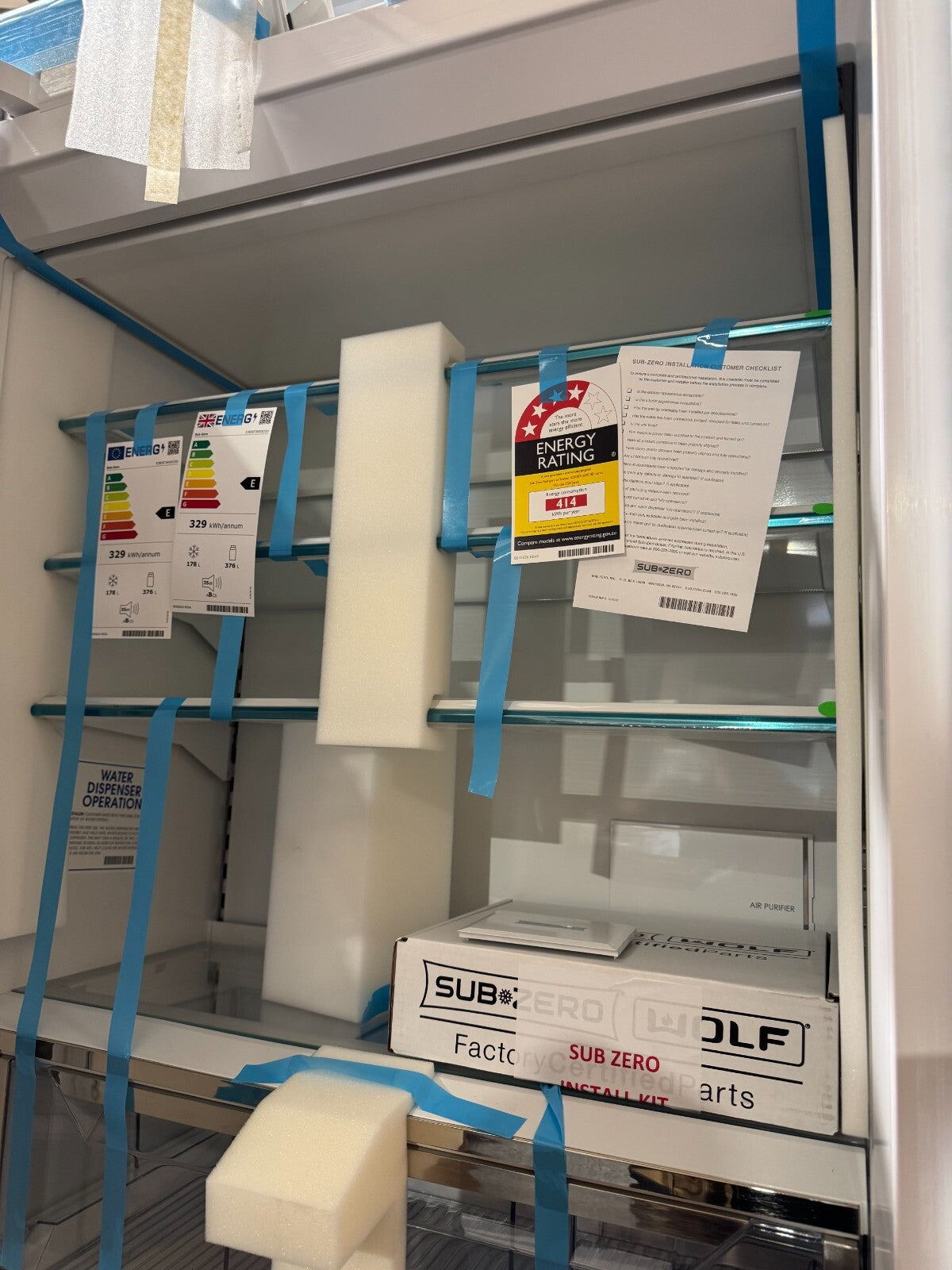 Sub-Zero Fridge Freezer ICBDET3650CIID Ice Water Integrated Subzero BR2265