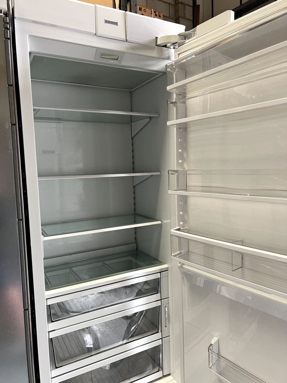 Subzero Fridge Freezer Refrigeration set Sub zero wolf appliance ICBIC30 ICBIC24