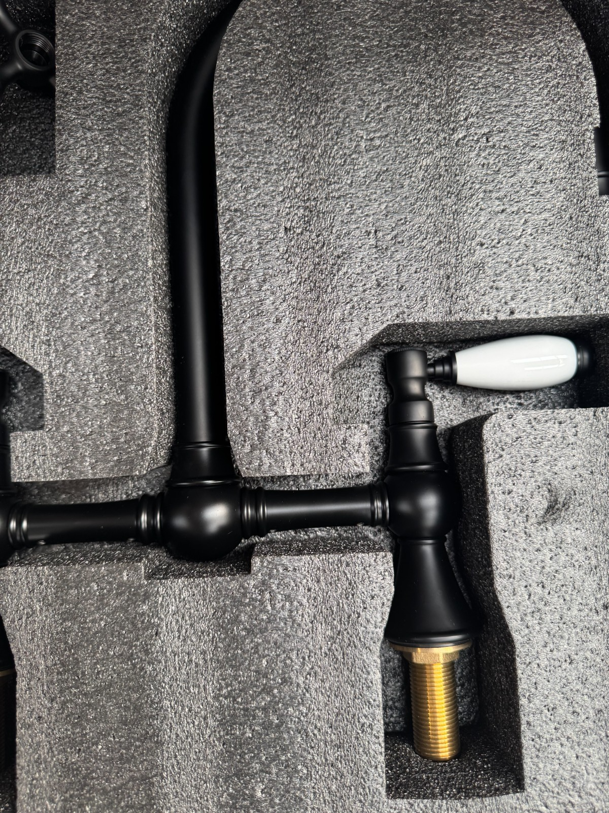 NEW Traditional Bridge Mixer tap Victoria plumbing tap factory BLACK AX4545