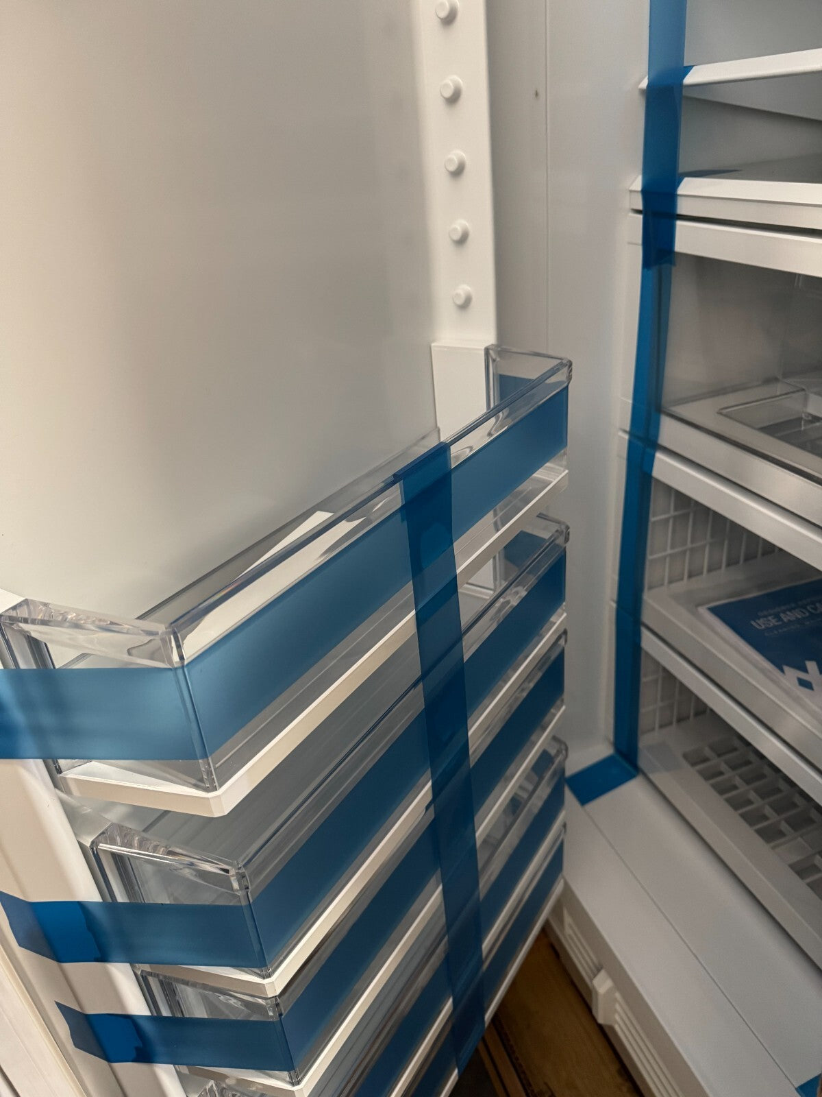 Ex Display Sub-Zero ICBIC-24FI 610mm wide Freezer Ice Maker Integrated B32156