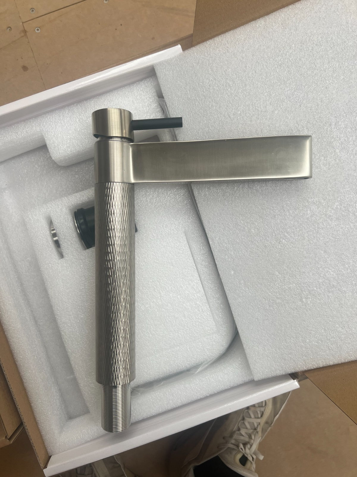 NEW STEEL Quilt Lever Kitchen Mixer tap Victoria plumbing tap factory AX4597