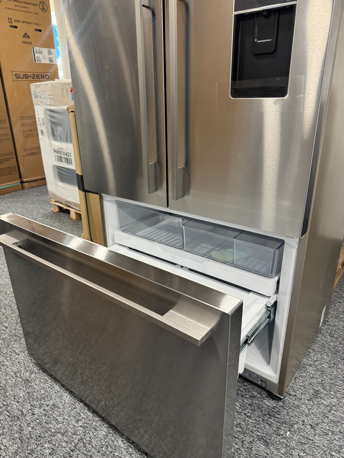 NEW UNUSED Fisher & Paykel RF540ADUX6 Fridge Freezer French Door BR2318
