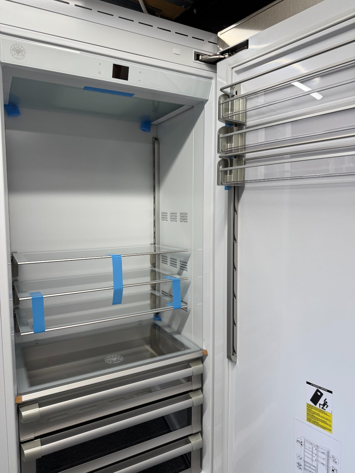 Ex Display Bertazzoni LRD905UBRXTT/24 Built in Column Fridge Stainless Steel BR2
