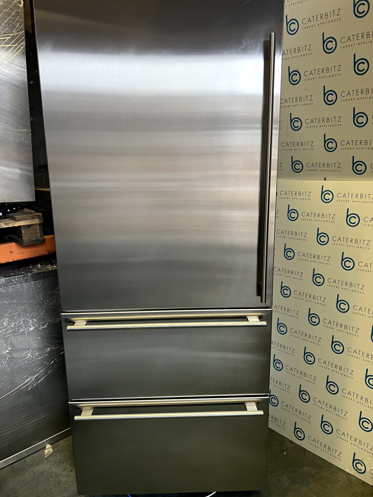 Sub-Zero Fridge freezer 30" Appliance Wolf Subzero ICBIT30 CIID refrigerator
