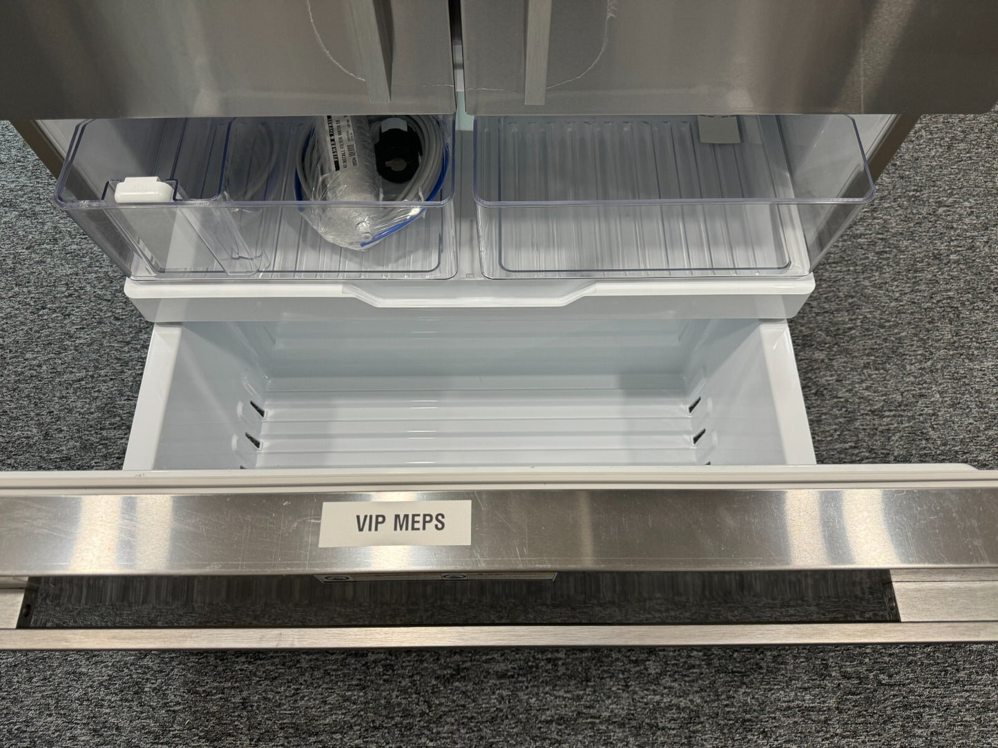 NEW Fisher & Paykel RF610ADJX7 Fridge Freezer Refrigerator appliance BR588