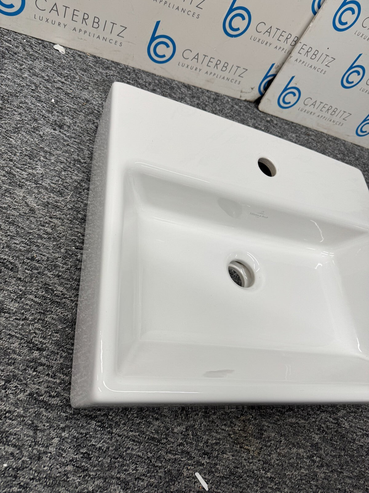NEW Villeroy & Boch Memento 513350 Bathroom Sink Basin White BR775