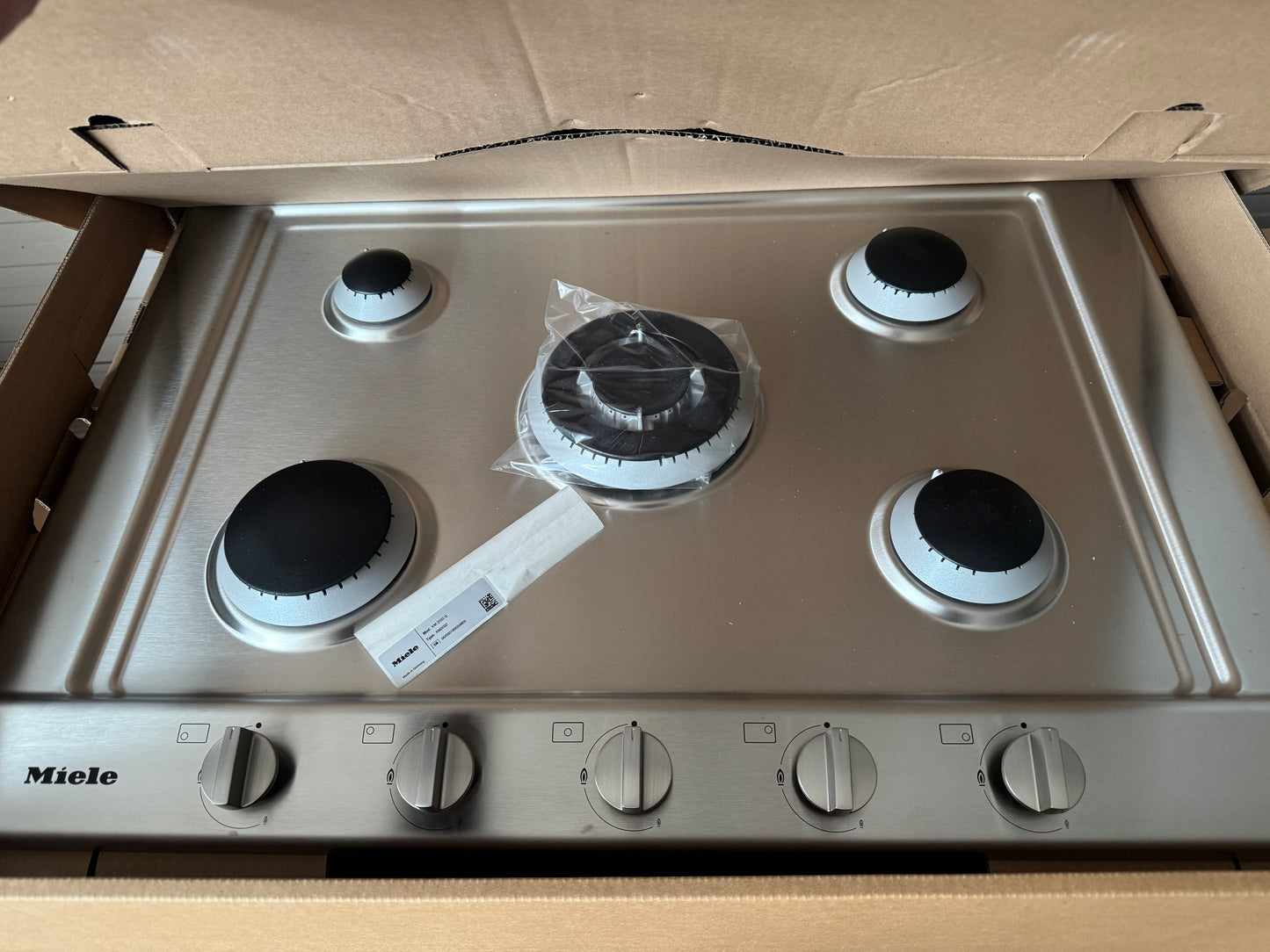 New Unused Miele Gas Hob KM 2032 G 5 Burner 75 cm Stainless Steel Cooktop
