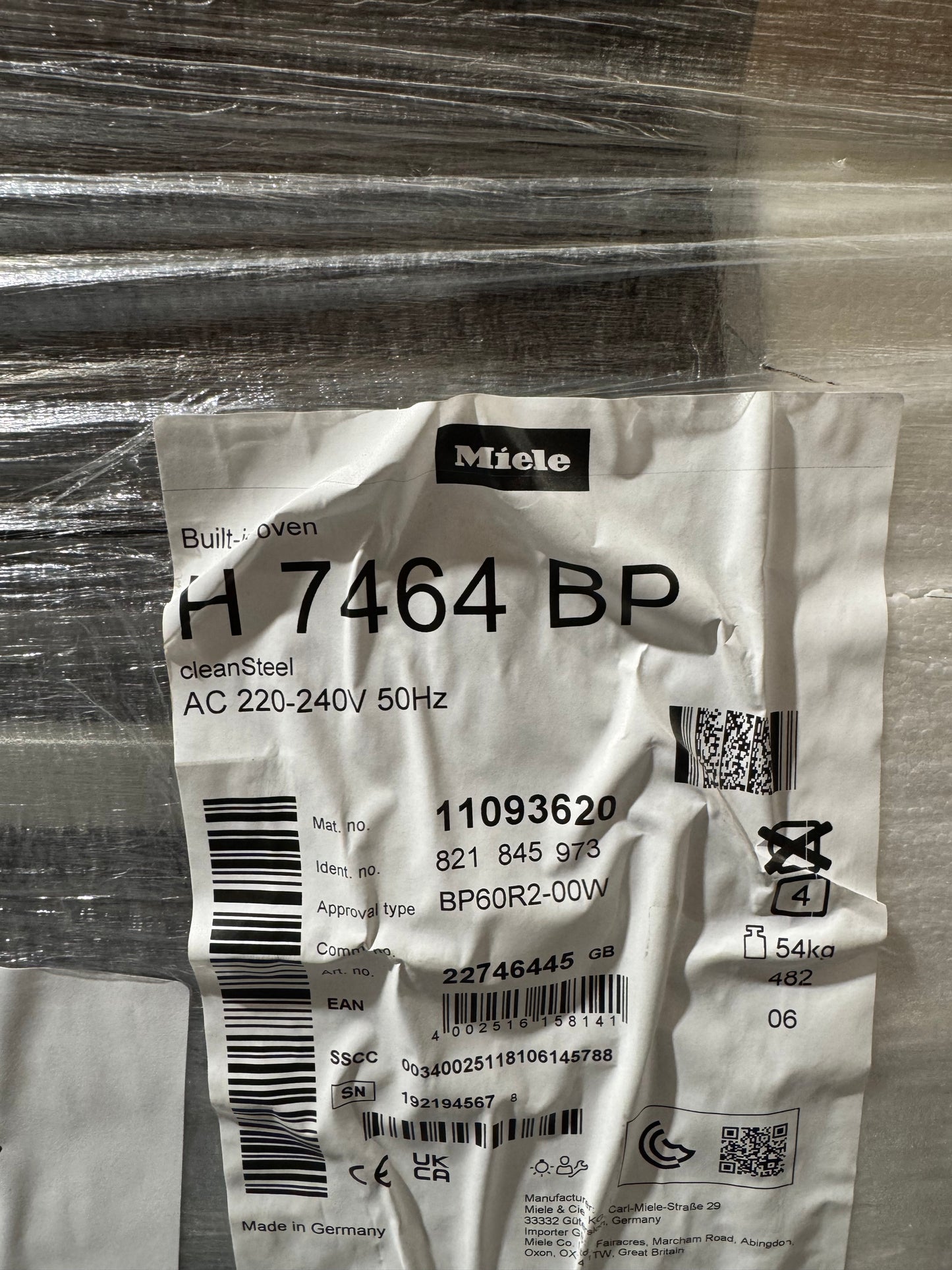New Miele H7464BPCLST PureLine Pyrolytic Built In Single Oven Clean Steel BR2263