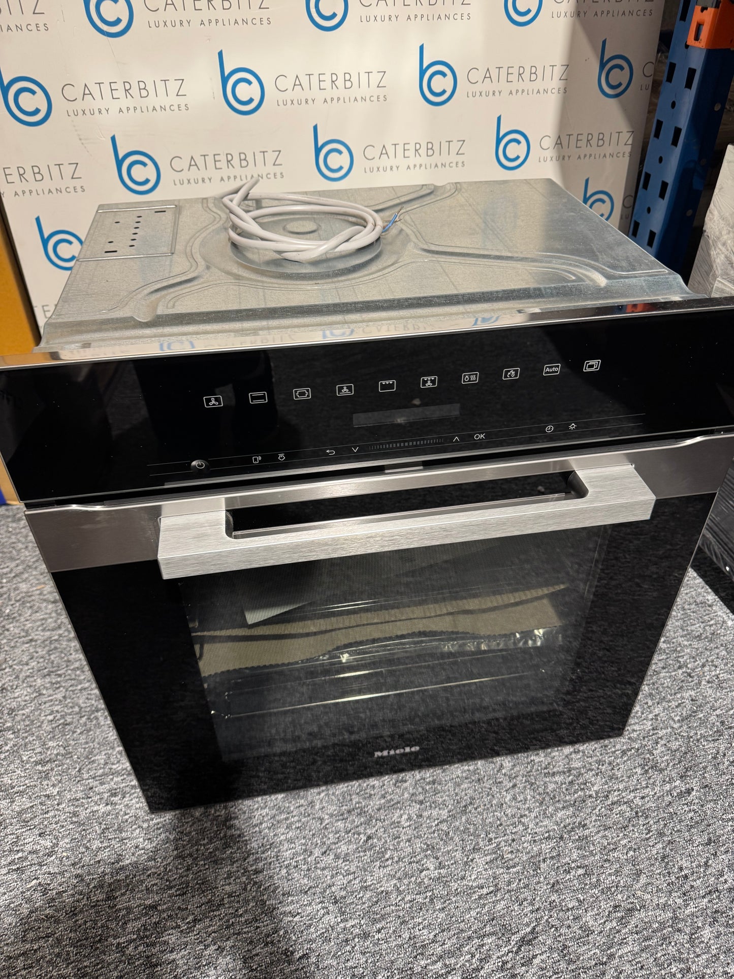 New UNUSED Miele H 7264 BP Built In Oven Cooker Clean Steel BR2384