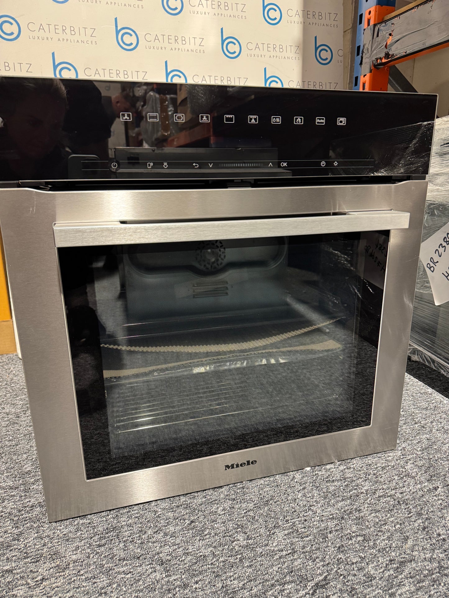 New UNUSED Miele H 7164 BP Built In wall Oven Cooker BR2387
